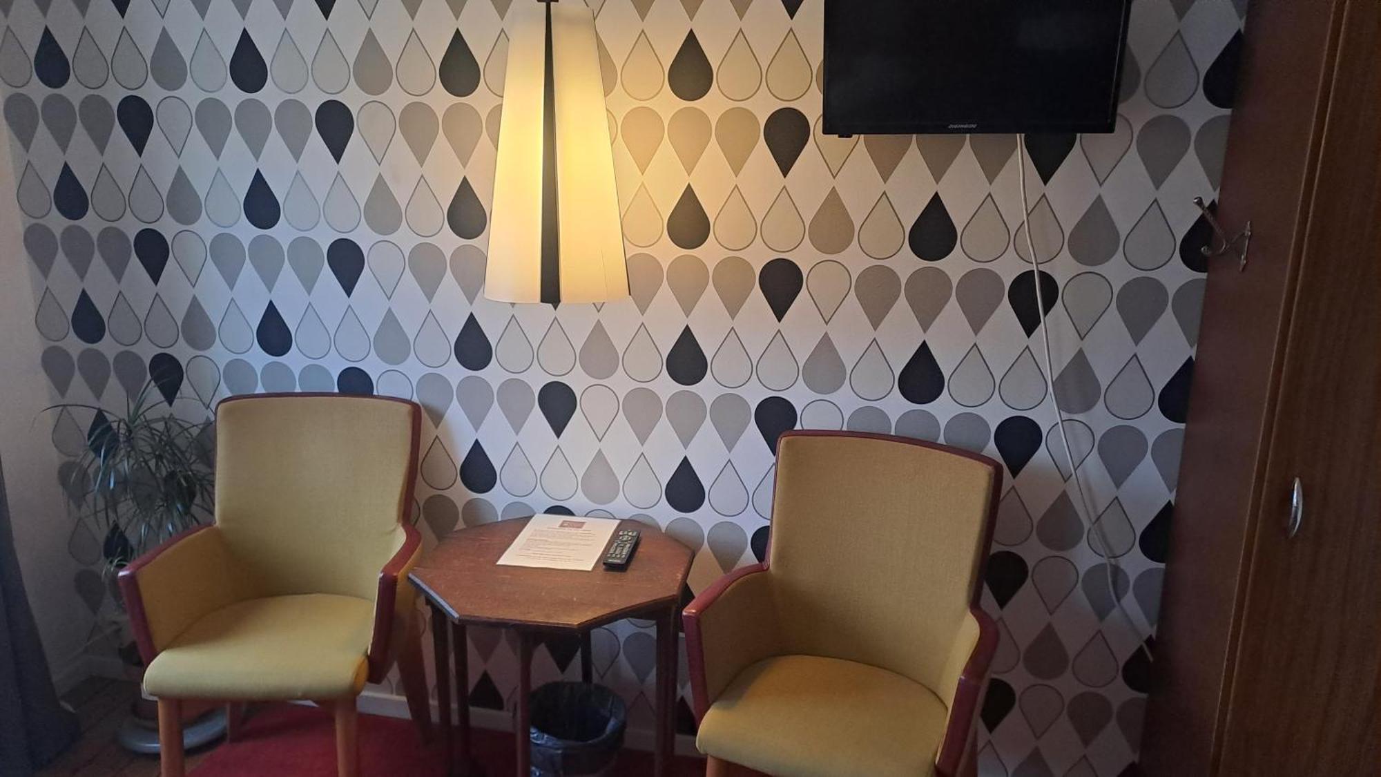 Sveriges Minsta Hotell! Hotel Gruyere Landskrone Dış mekan fotoğraf
